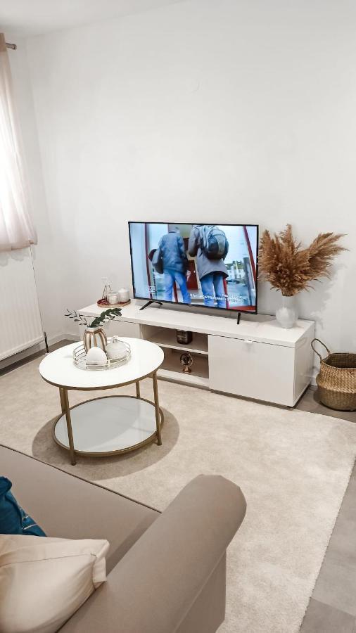 Apartament Schone 2 Zw In Sindelfingen - Maichingen *Daimler Zewnętrze zdjęcie